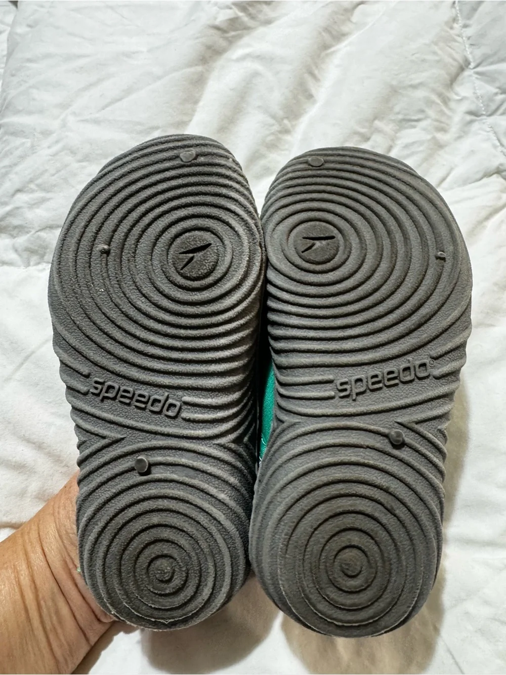 Speedo Kids Green and Gray Water Shoes - Slip-On Swim Shoes M 7/8